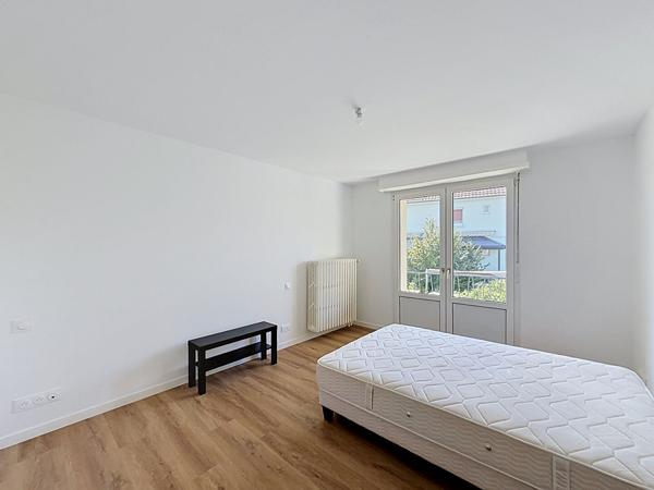 ECKBOLSHEIM - Splendide F4 rénové Eckbolsheim