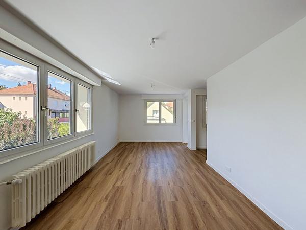 ECKBOLSHEIM - Splendide F4 rénové Eckbolsheim