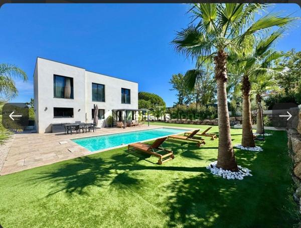 VILLA RECENTE DE 130 M2 AVEC PISCINE
