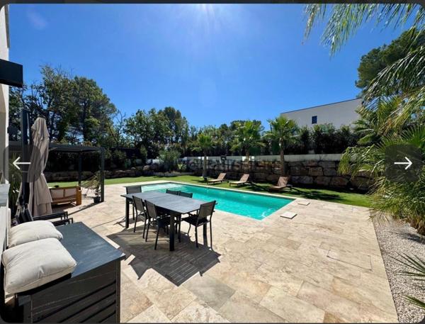 VILLA RECENTE DE 130 M2 AVEC PISCINE