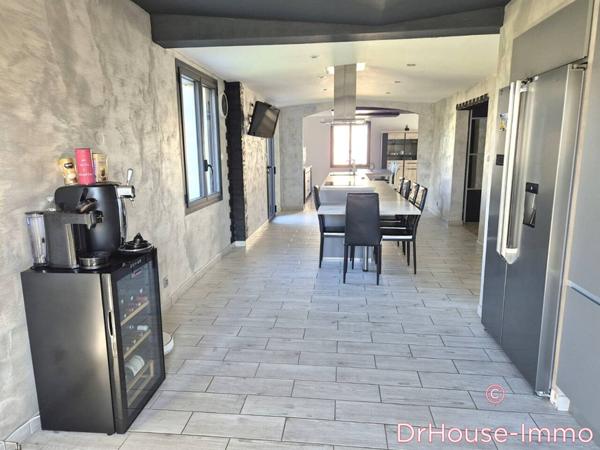 Maison à vendre 7 pièces de 219 m²