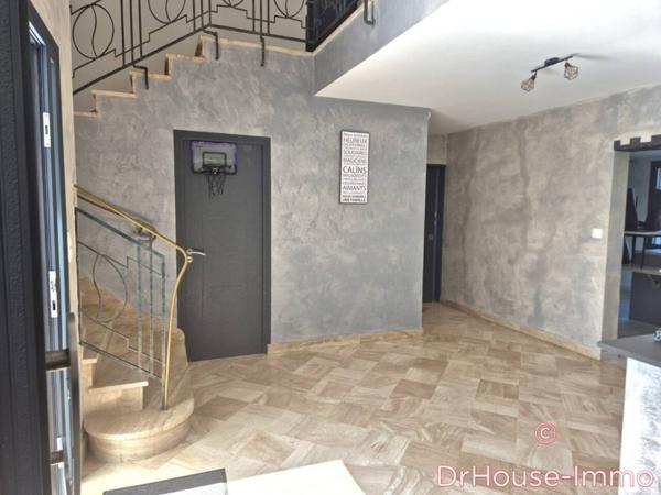 Maison à vendre 7 pièces de 219 m²