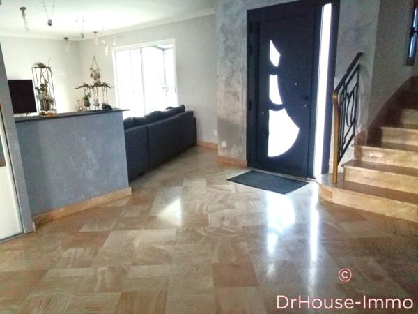 Maison à vendre 7 pièces de 219 m²