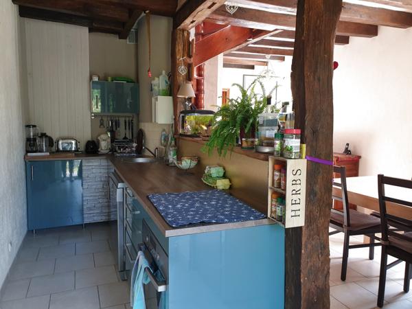 Authentique maison de vigneron avec dépendances