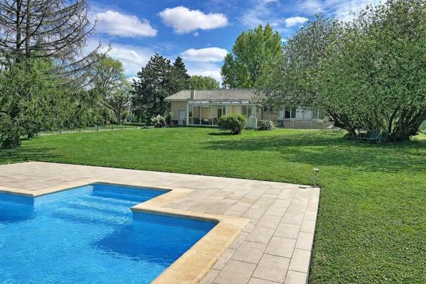 MAISON PLAIN PIED RÉNOVÉE – VUE DÉGAGÉE