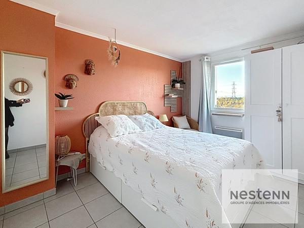 FREJUS - T4 de 112 m² avec terrasse - Résidence récente, proche commerces