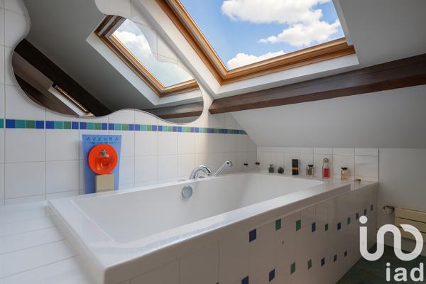 Maison à vendre 8 pièces 178 m² Saint-Maur-des-Fossés