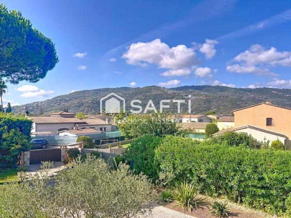 La Roquette-Sur-Siagne : Villa rénové avec Piscine.