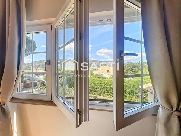 La Roquette-Sur-Siagne : Villa rénové avec Piscine.