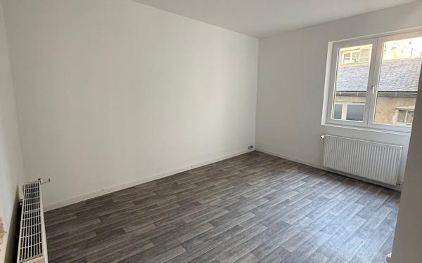 Appartement à louer    2 pièces •  Compiègne