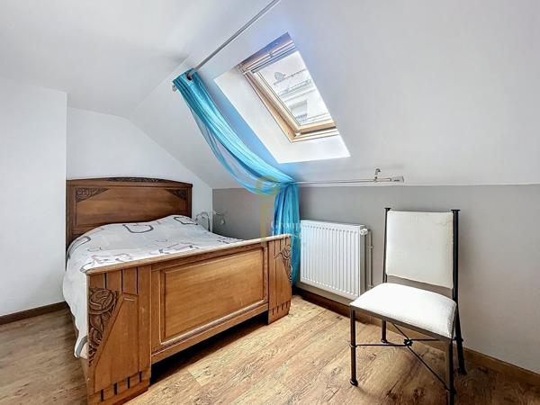 🏡 Bien atypique à Halluin Centre – Maison Rénovée de 150 m² + Appartement Indépendant de 37 m² + Cour Privative de 75 m²