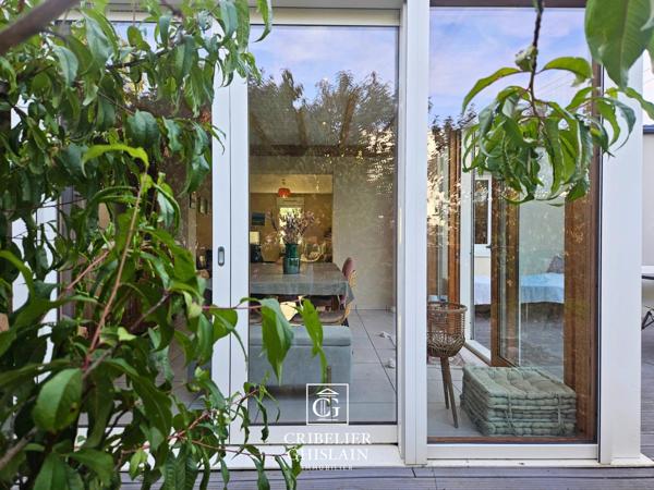 REZÉ RAGON – MAISON 3 CHAMBRES AVEC JARDIN, GARAGE ET 2 STATIONNEMENTS | 94 m² habitables | Terrain 296 m² | Construction 2011 | DPE C