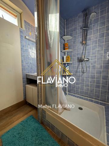 Jausiers (04850) MAISON AVEC TERRAIN - JAUSIERS -