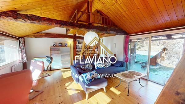 Jausiers (04850) MAISON AVEC TERRAIN - JAUSIERS -