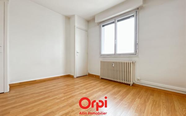 Appartement à vendre    2 pièces • 68,47 m2 Montluçon