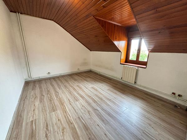 En vente Fourchambault maison ancienne de plain pied, 5 chambres terrain