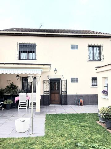 Maison à DRANCY, 93700 - 8 pièces 200m²