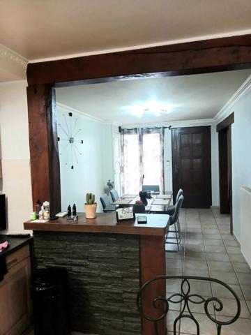 Maison à DRANCY, 93700 - 8 pièces 200m²