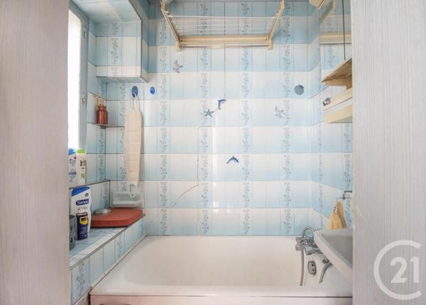 Appartement F3 à vendre  3 pièces - 58,11 m 2   PARIS  - 75002