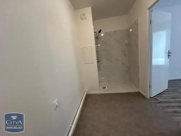 Appartement à louer 2 pièces 46.39m² Drancy (93700)