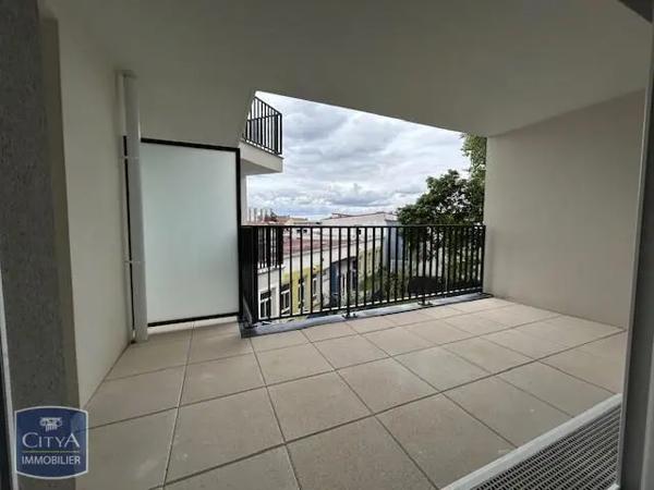 Appartement à louer 2 pièces 46.39m² Drancy (93700)