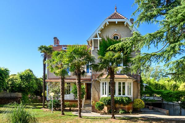 Maison de maître rénovée de 250 m² - Montauban Villebourbon
