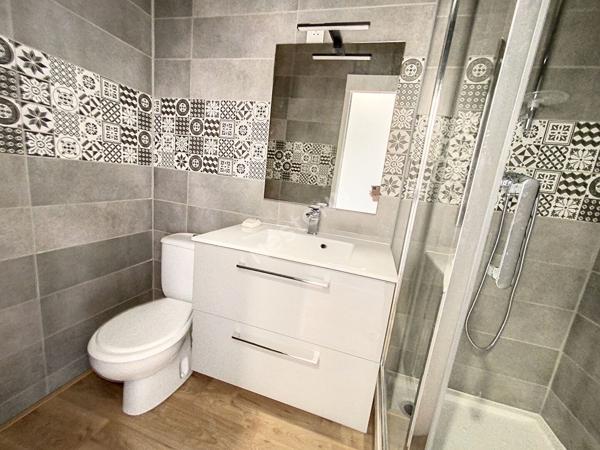 Appartement en duplex 2 chambres situé en centre-ville de Montjean sur Loire