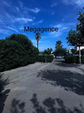 Appartement à HYERES, 83400 - 1 pièce 31m²