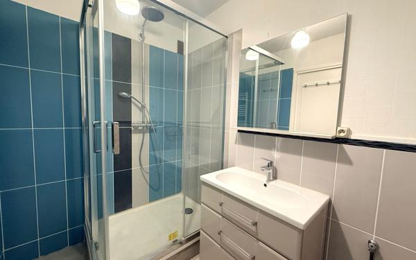 Appartement à louer    2 pièces •  Armentières