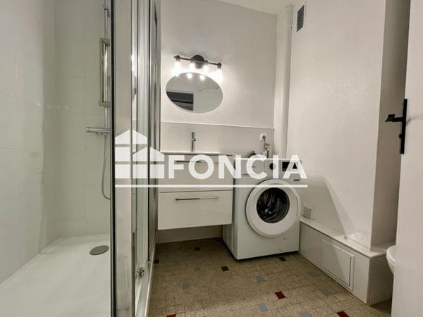 Location Studio meublé 31.3 m² - 55 RUE DU PUY LAS RODAS Limoges 87000