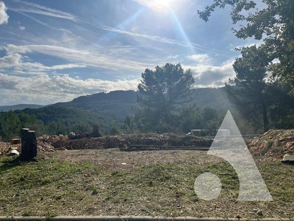 Terrain 515 m2