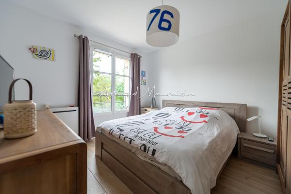 Appartement récent 2024 avec balcon
