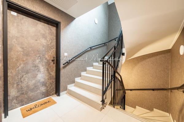Appartement récent 2024 avec balcon