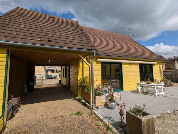 Pavillon à vendre à Nogent-le-Rotrou dans l'Eure-et-Loir (28400), ref : 11247/277   
Centre-ville