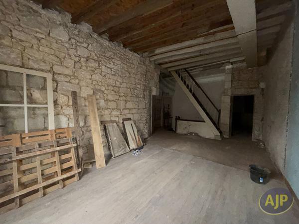 Vente maison Pons : 75 400 € - AJP Immobilier Pons