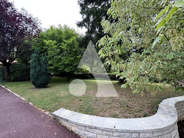 Maison 7 pièces 146.6 m2