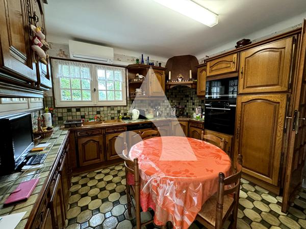 Maison 7 pièces 146.6 m2