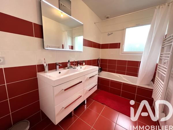 Maison à vendre 6 pièces 130 m² Saint-André-de-Cubzac