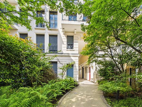 PUTEAUX/ Elysée Wallace - Appartement 2 pièces 48m² - 1 Balcon - 1 Parking