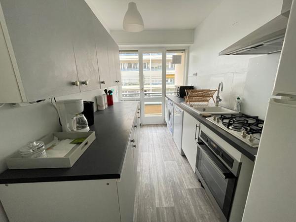 TALENCE- 19, rue roustaing-résidence Gambetta- 3pp meublé-Balcon/parking