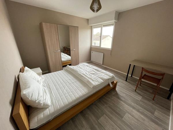 TALENCE- 19, rue roustaing-résidence Gambetta- 3pp meublé-Balcon/parking