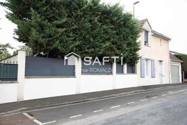 MAISON AVEC PISCINE SUR SOL - 3 CHAMBRES