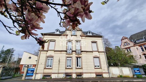 Immeuble avec cachet!