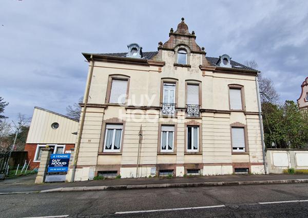 Immeuble avec cachet!