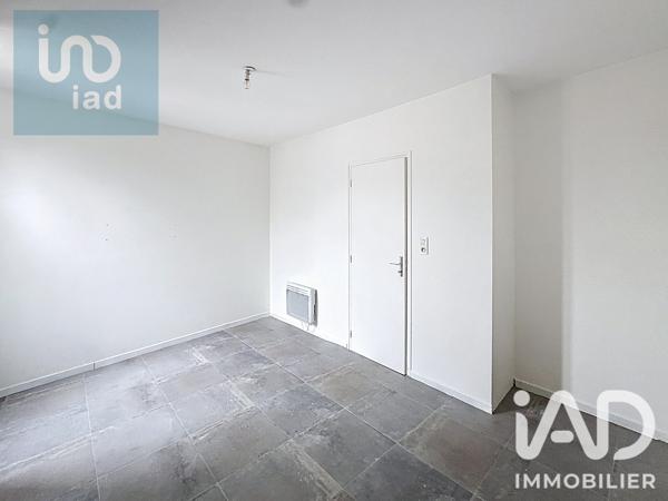 Location appartement 3 pièces 54 m² Nozay
