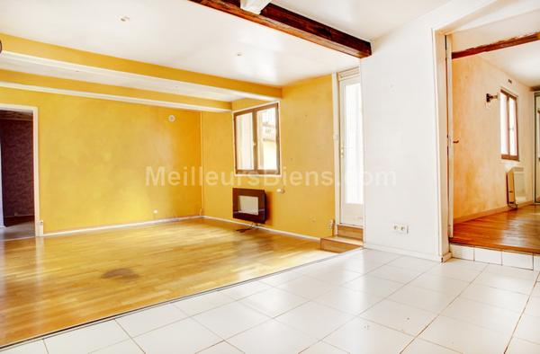 Comme une petite maison en centre-ville!