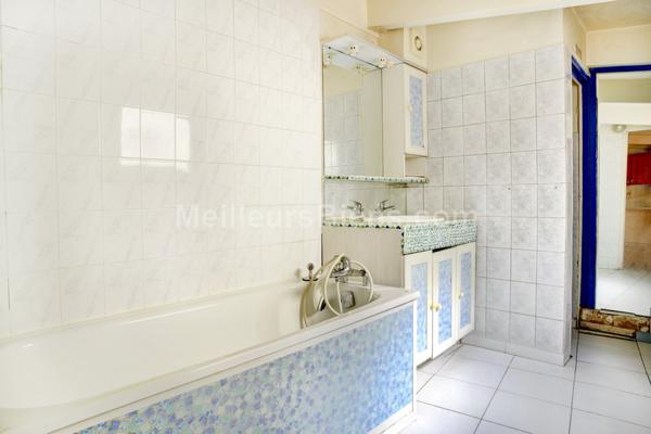 Comme une petite maison en centre-ville!