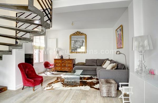 DUPLEX REFAIT A NEUF AVEC TERRASSE ET JARDINET