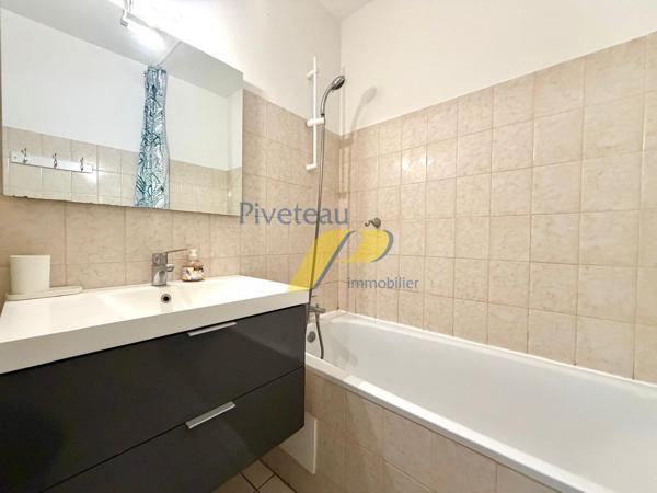 Appartement 1 pièces de 29 m² à Nantes
