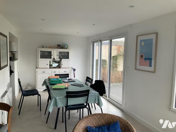 PLESCOP - Maison 5 pièces 4 chambres 